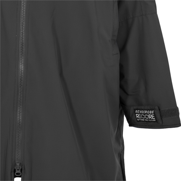 2026 Gul Revorobe Long Sleeve Changing Robe AC0135-C6 - Black / Black